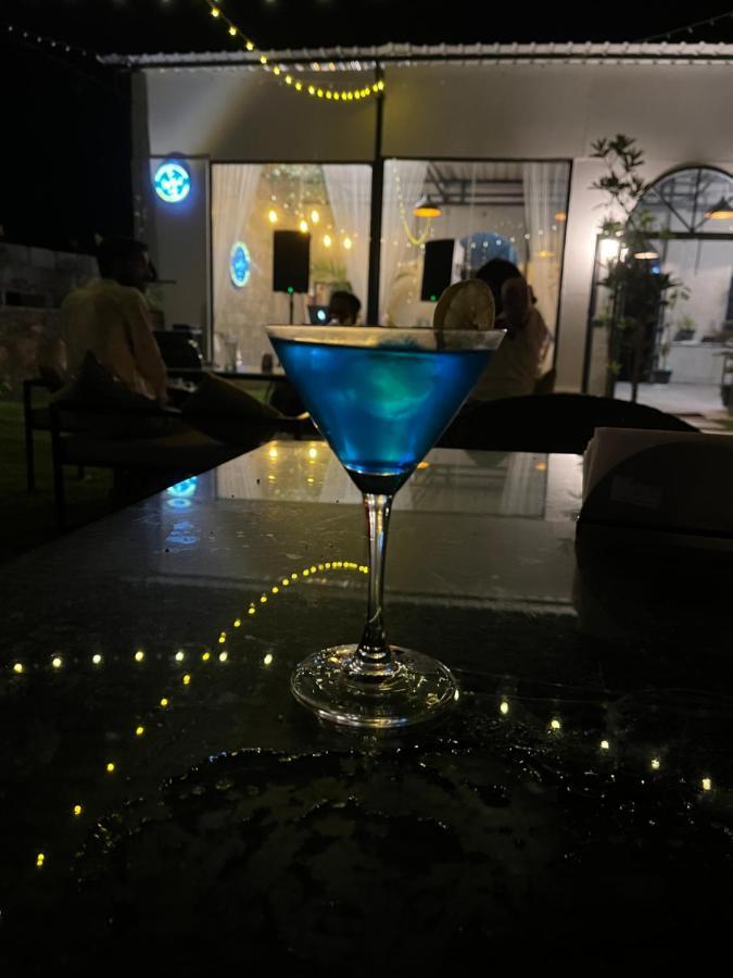 Hotel The Offbeat Lounge à Udaipur Extérieur photo